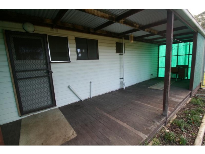 8 Degraves Street, Elmhurst VIC 3469