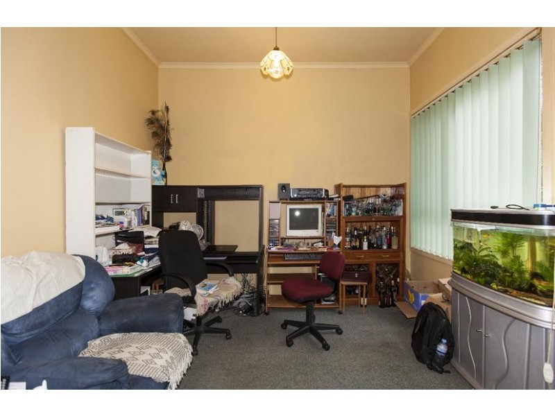 9 Currajong Avenue, Ararat VIC 3377