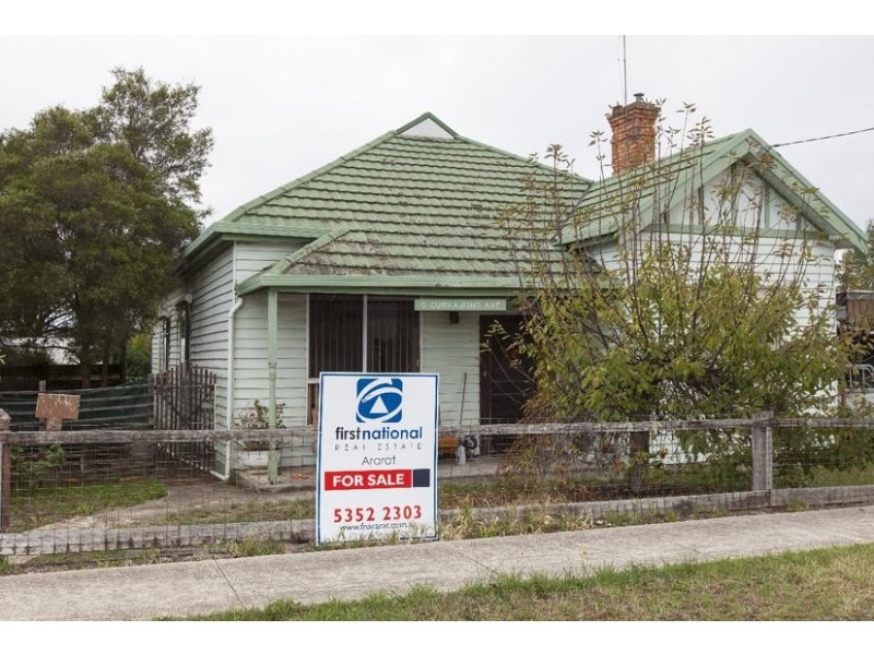 9 Currajong Avenue, Ararat VIC 3377