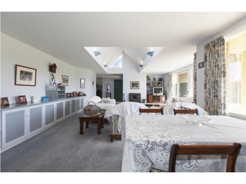 7 Glenpatrick Road, Elmhurst VIC 3469