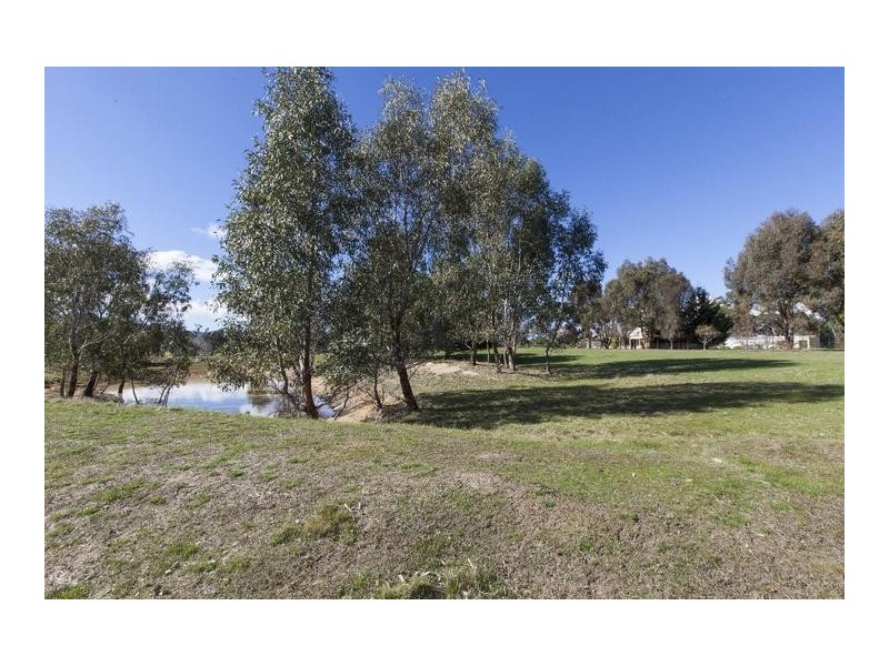 7 Glenpatrick Road, Elmhurst VIC 3469