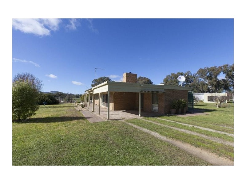 7 Glenpatrick Road, Elmhurst VIC 3469