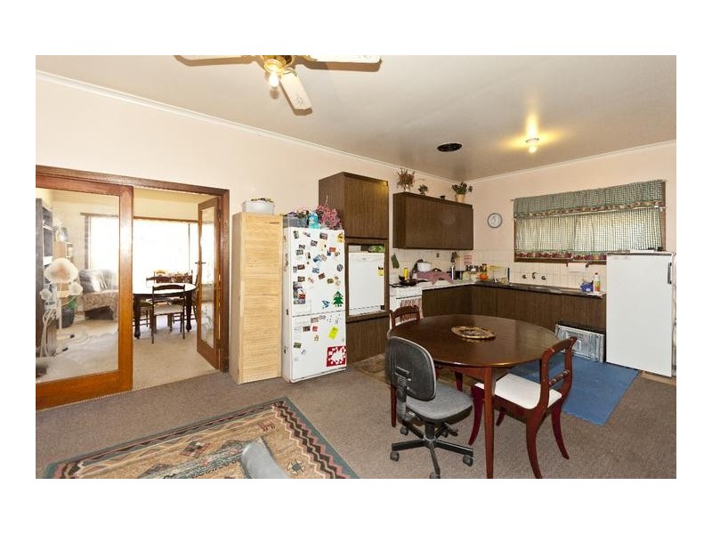 64 Bellinghams Hill Road, Ararat VIC 3377