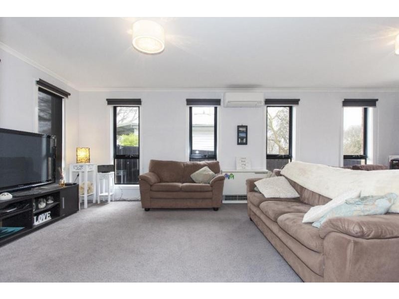 18 Tuson Street, Ararat VIC 3377