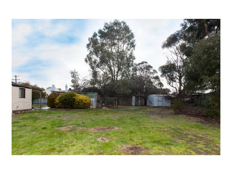 99 George Road, Ararat VIC 3377