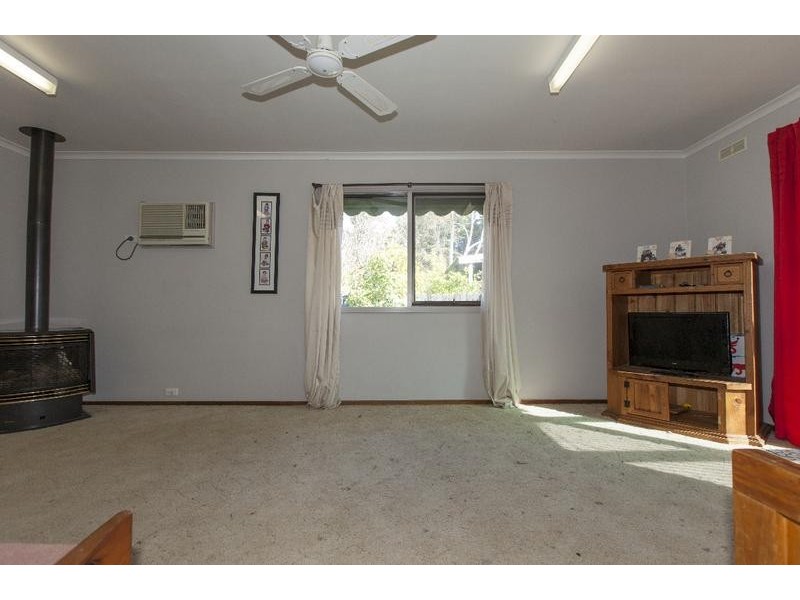 29 Dean Street, Ararat VIC 3377