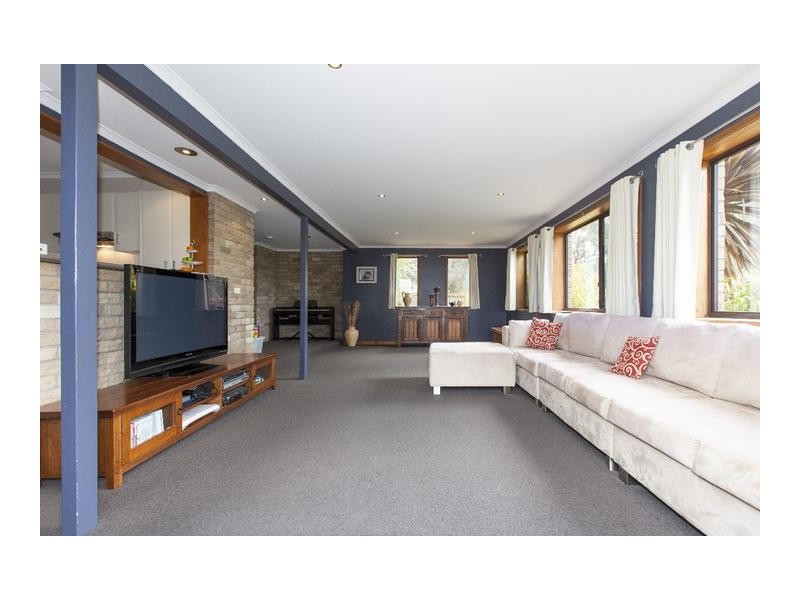 17 Kneebone Street, Ararat VIC 3377