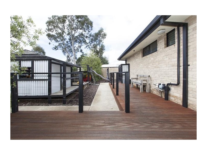 17 Kneebone Street, Ararat VIC 3377