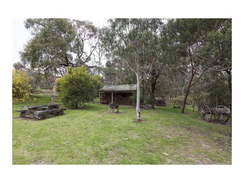 10 Salvation Gully Road, Norval VIC 3377