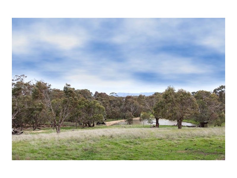 10 Salvation Gully Road, Norval VIC 3377