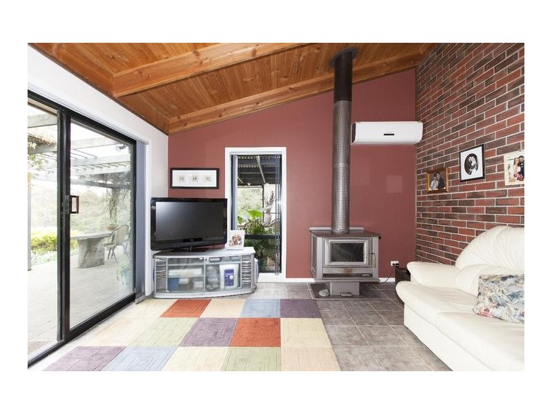 10 Salvation Gully Road, Norval VIC 3377