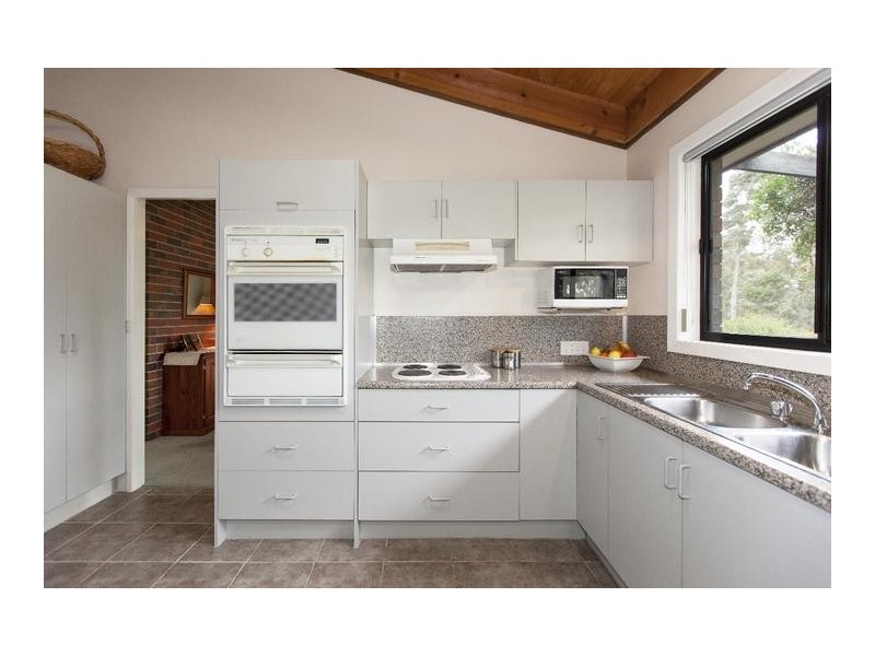 10 Salvation Gully Road, Norval VIC 3377