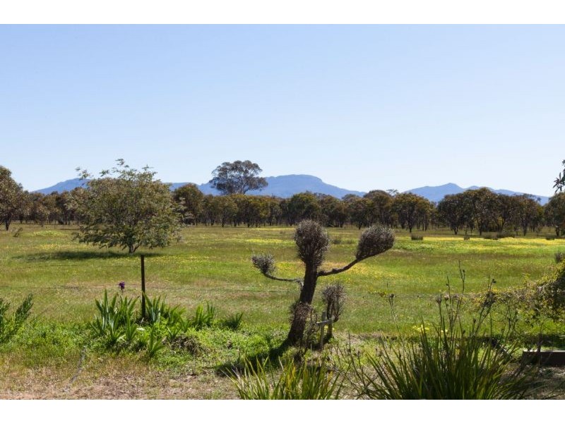 128 White Patch Road, Moyston VIC 3377