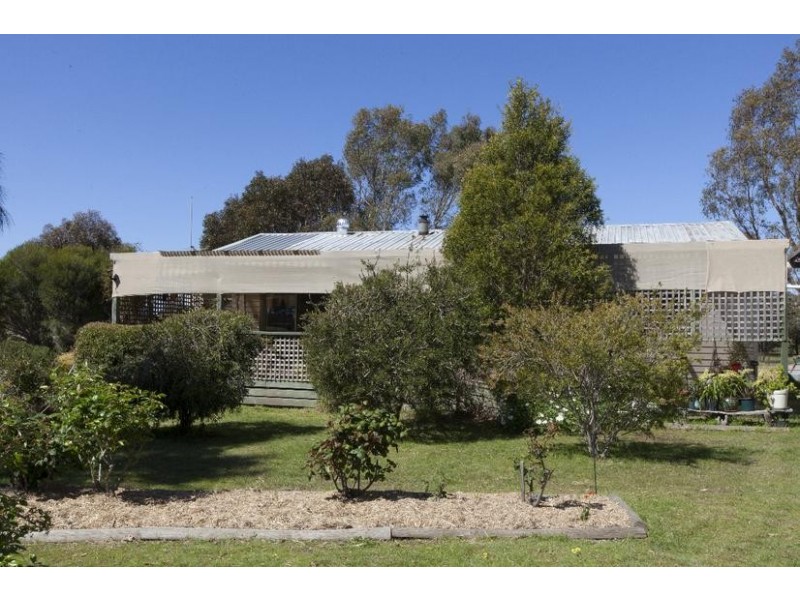 128 White Patch Road, Moyston VIC 3377