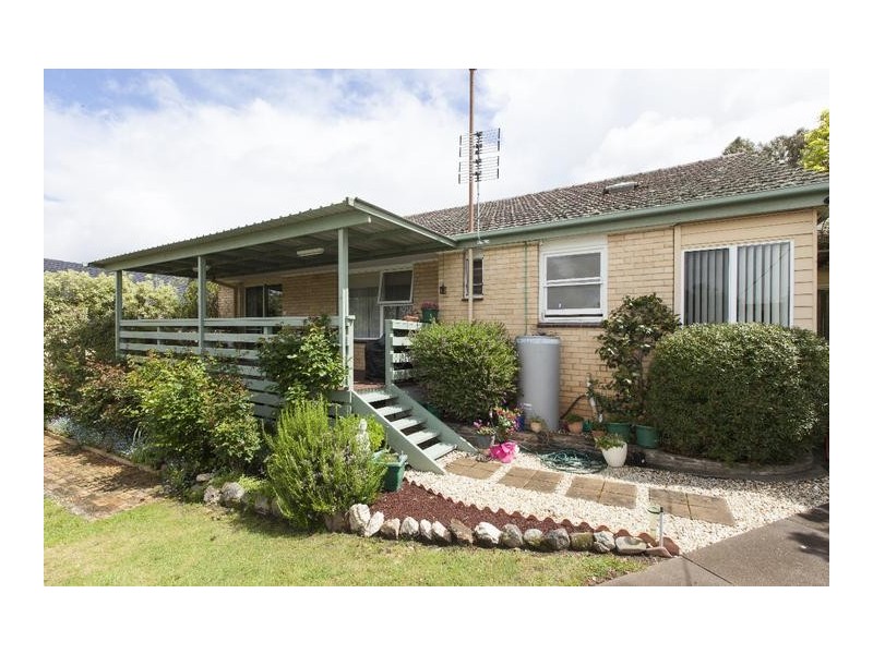 9 Port Fairy Road, Ararat VIC 3377