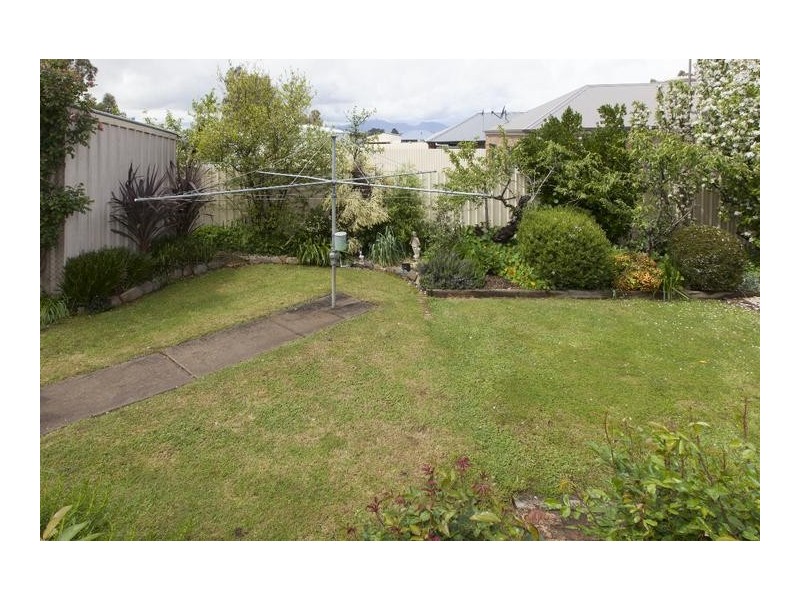 9 Port Fairy Road, Ararat VIC 3377