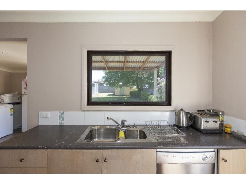 33 Maude Street, Ararat VIC 3377