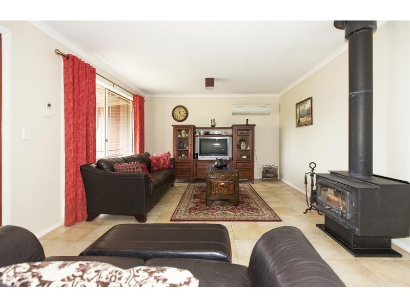 42 Jacksons Creek Road, Ararat VIC 3377