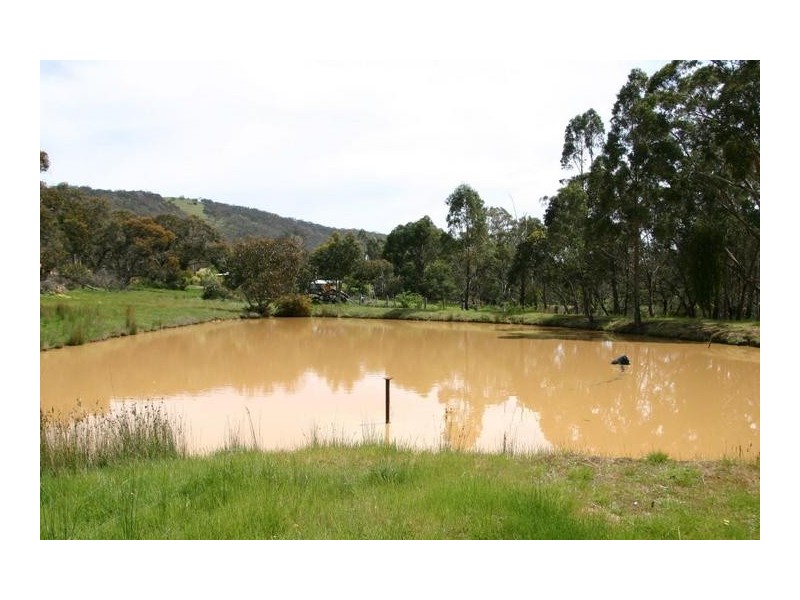 124 Picnic Road, Ararat VIC 3377