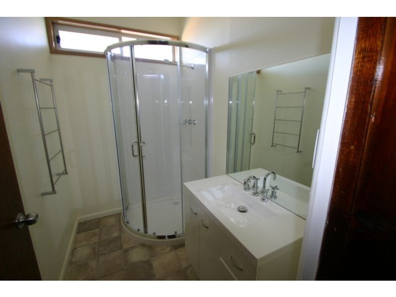 17 Flattely Street, Ararat VIC 3377