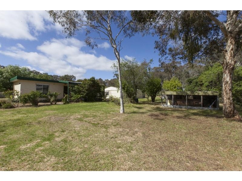 5-7 Bowtells Road, Great Western VIC 3377