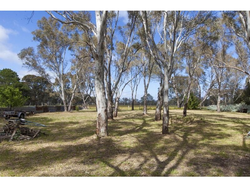 5-7 Bowtells Road, Great Western VIC 3377