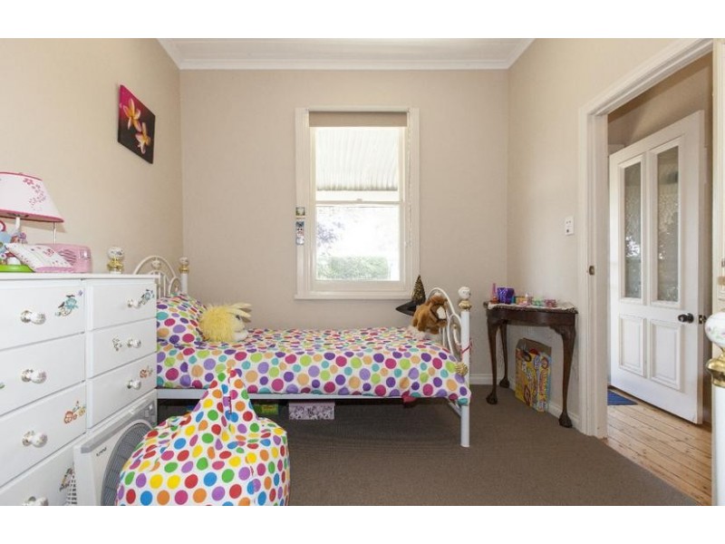 145 Moore Street, Ararat VIC 3377