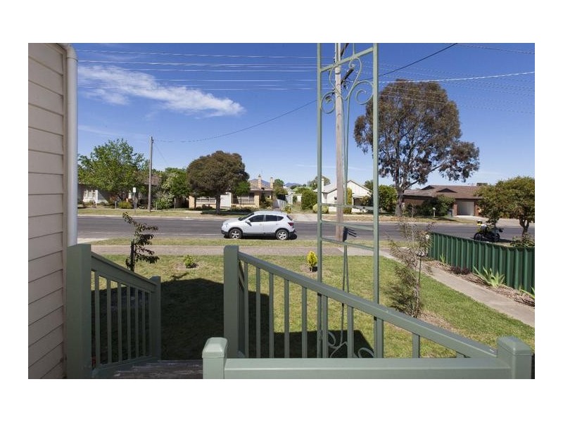 43 George Road, Ararat VIC 3377