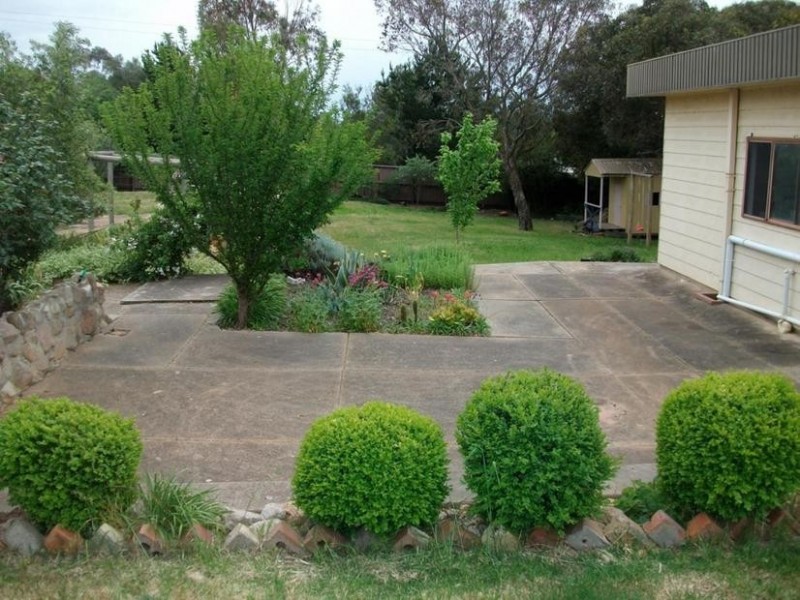 26 Brooke Street, Moyston VIC 3377