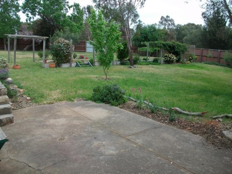 26 Brooke Street, Moyston VIC 3377