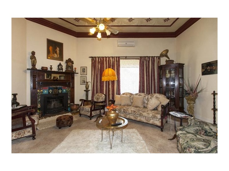 14 Lambert Street, Ararat VIC 3377