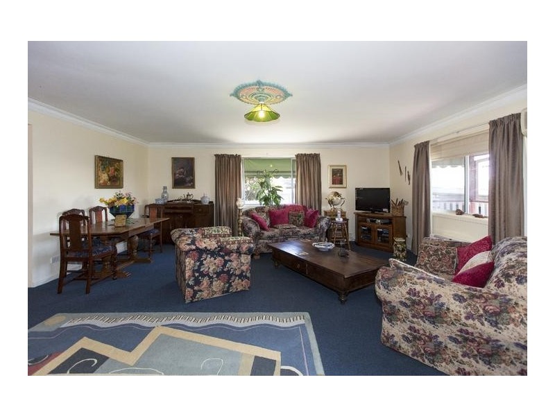 14 Lambert Street, Ararat VIC 3377