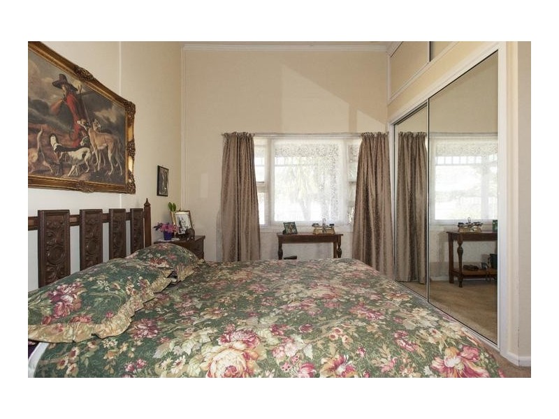 14 Lambert Street, Ararat VIC 3377