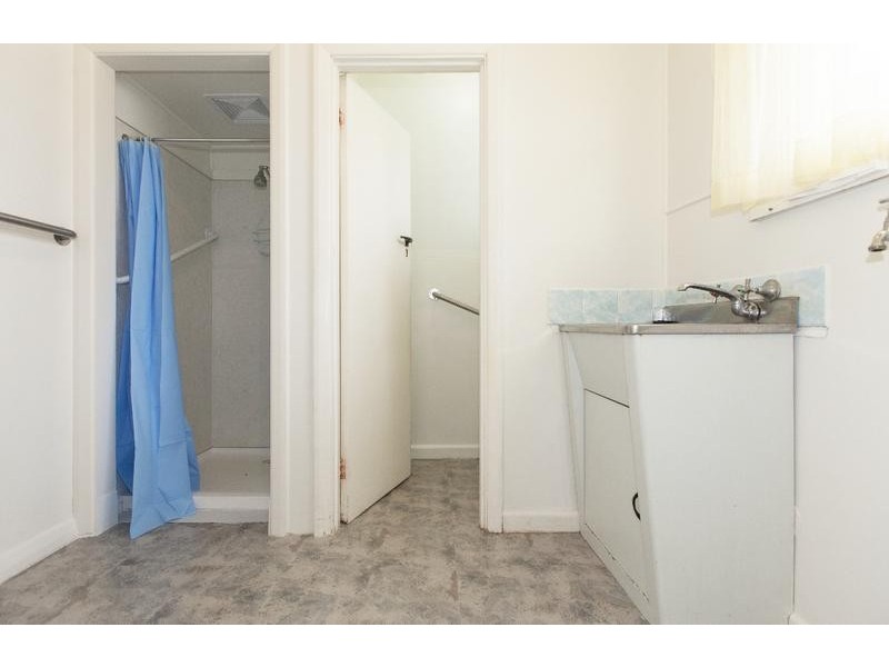 142 Montgomery Street, Lake Bolac VIC 3351