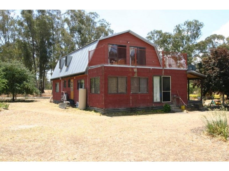 25 Boundary Road, Elmhurst VIC 3469