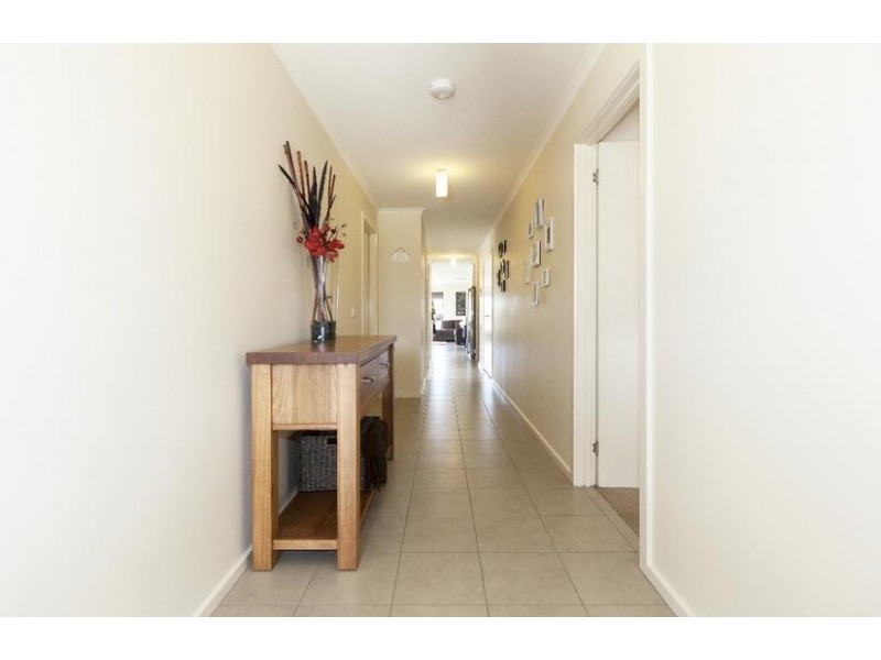 32 Wild Street, Ararat VIC 3377