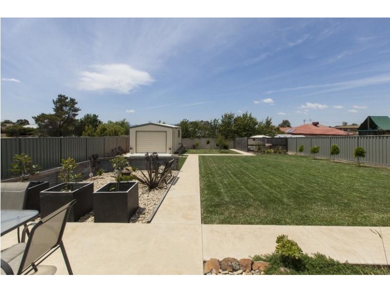 32 Wild Street, Ararat VIC 3377