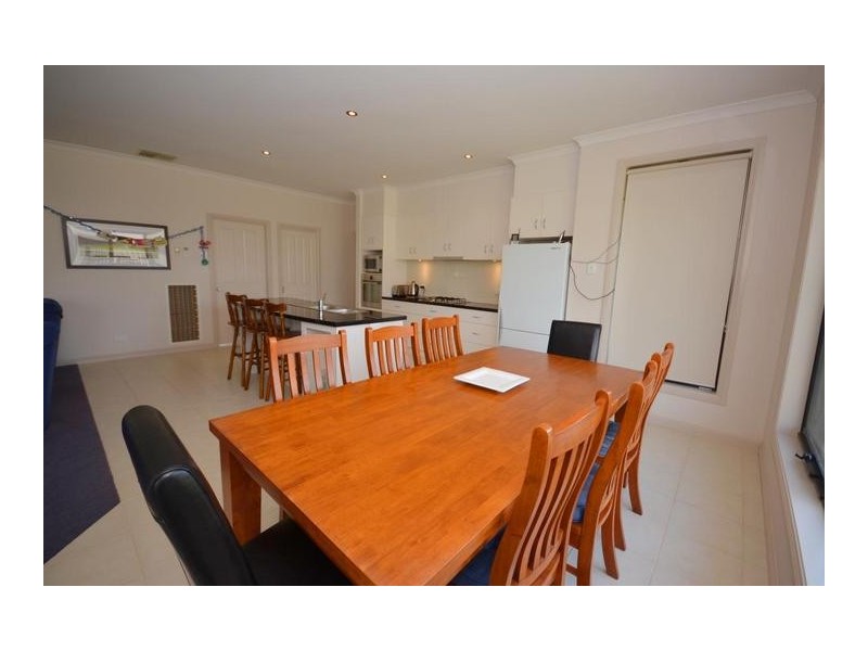 2 Highview Court, Ararat VIC 3377