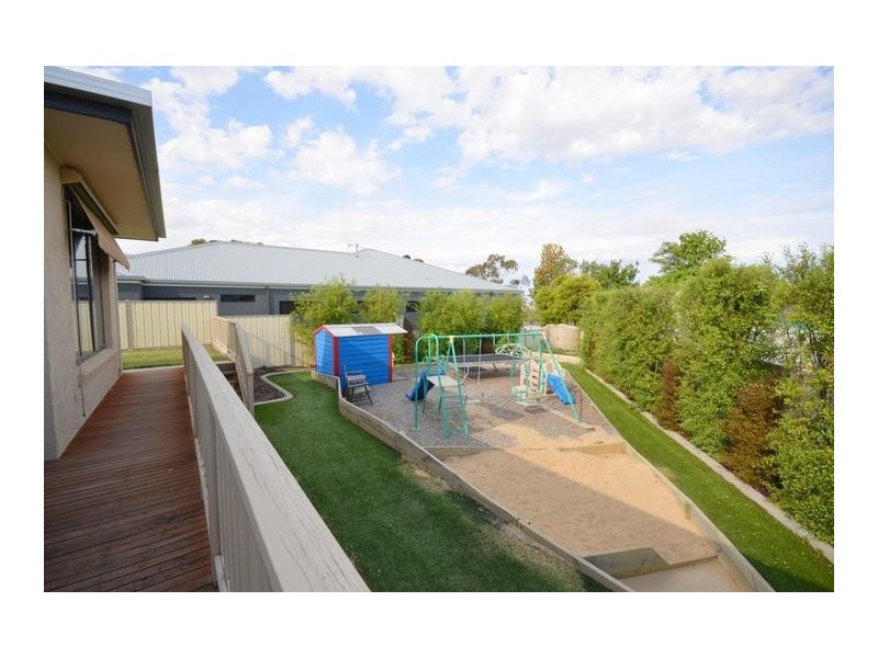 2 Highview Court, Ararat VIC 3377
