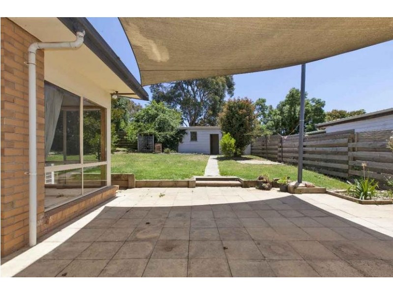 48 Barkly Street West, Ararat VIC 3377