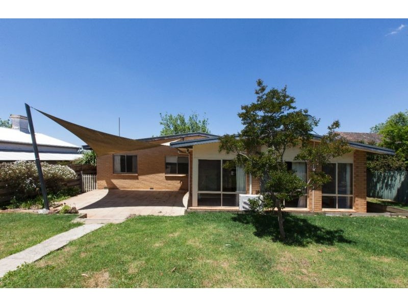 48 Barkly Street West, Ararat VIC 3377