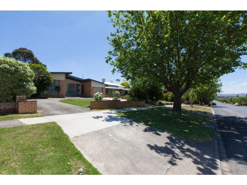 48 Barkly Street West, Ararat VIC 3377