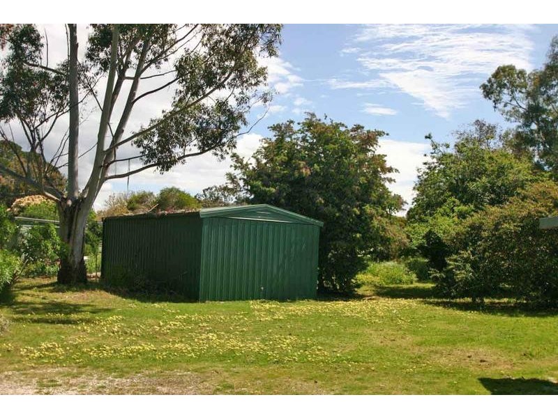 56 CLARKE STREET, Elmhurst VIC 3469