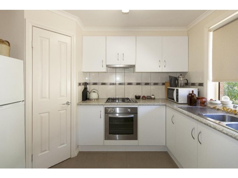 33 McGibbony Street, Ararat VIC 3377