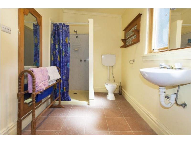 27 Stephenson Street, Great Western VIC 3377