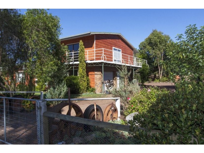 44 Wickliffe Road, Willaura VIC 3379