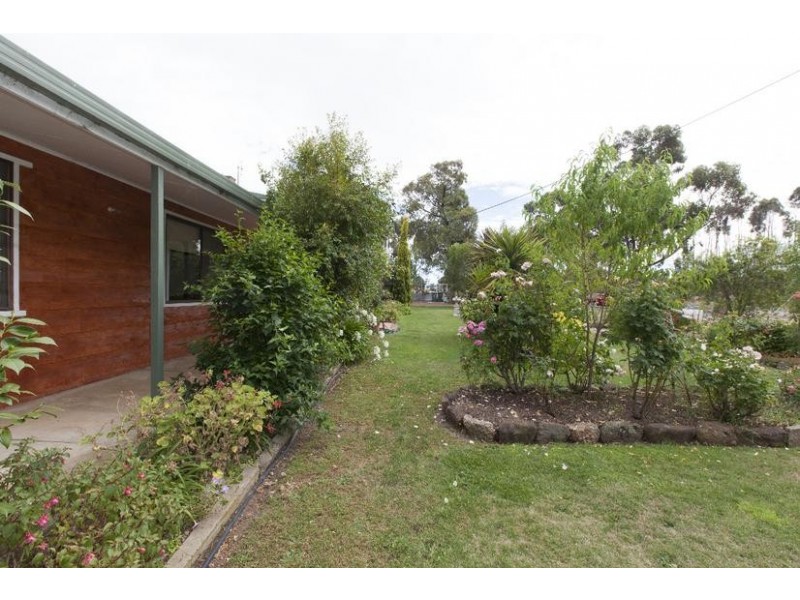 44 Wickliffe Road, Willaura VIC 3379