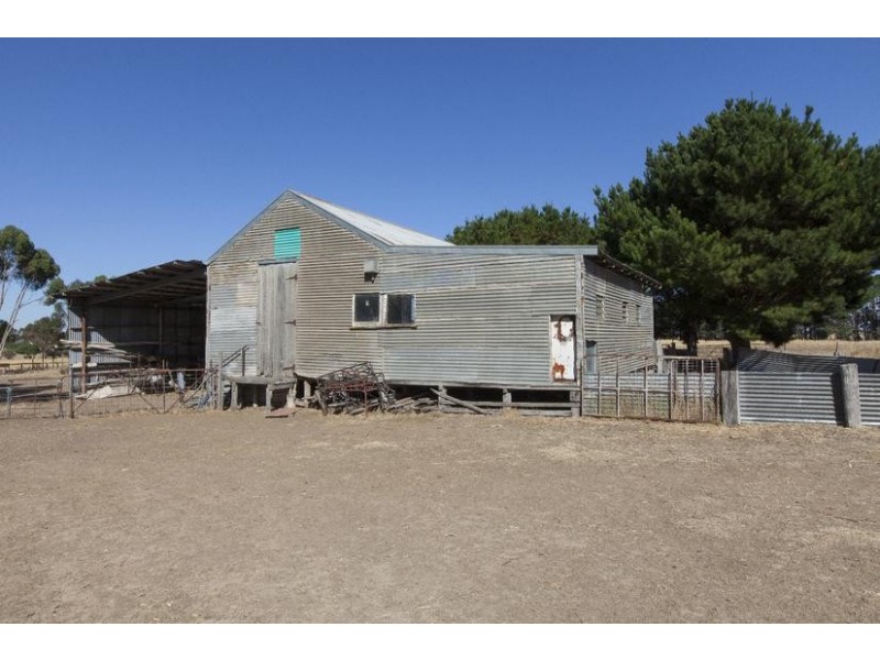 44 Wickliffe Road, Willaura VIC 3379