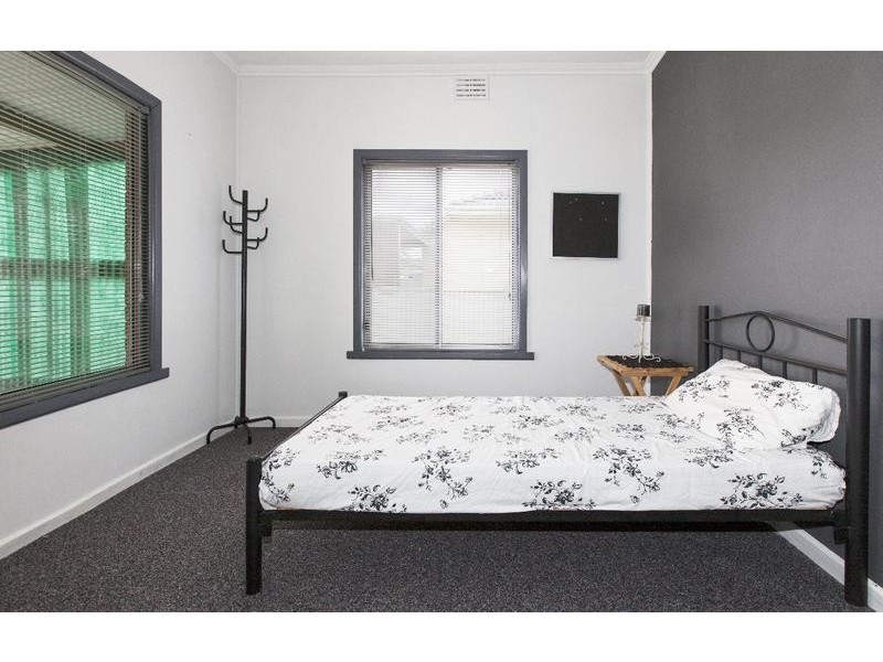 16 Bonnin Avenue, Ararat VIC 3377