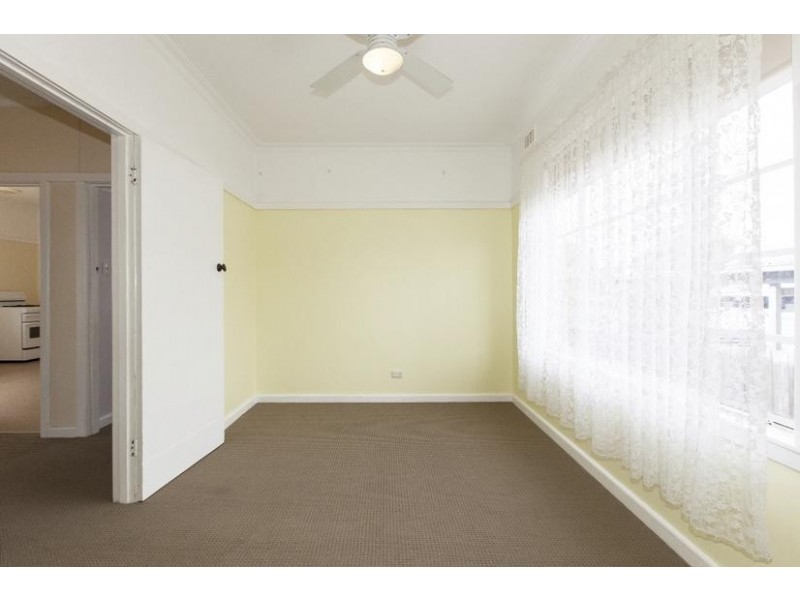 19 Churchill Avenue, Ararat VIC 3377